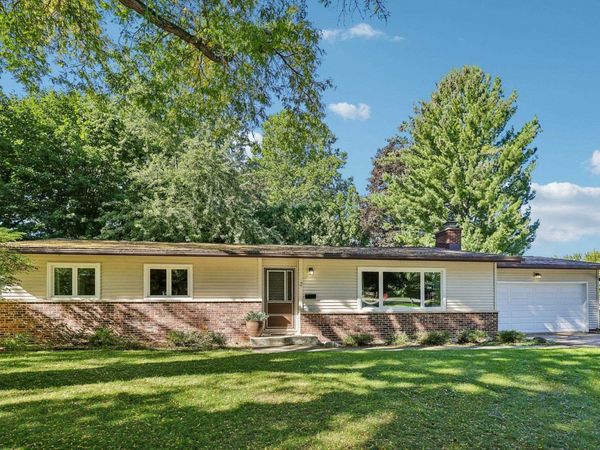 2 Carillon Drive, Madison, WI 53705