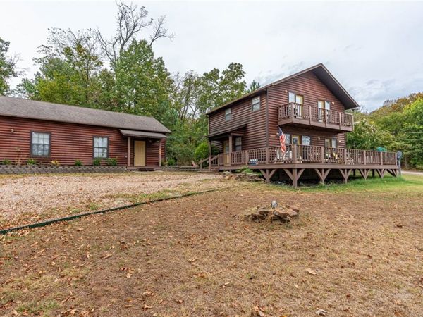 18037 947 Road, Vian, OK 74962