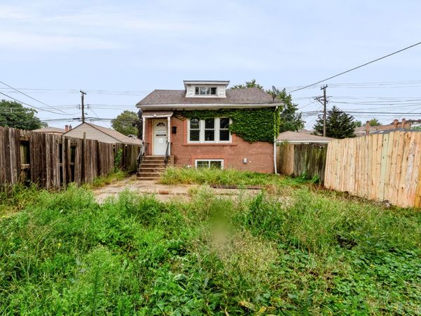 1743 N Natchez Avenue , Chicago, IL 60707