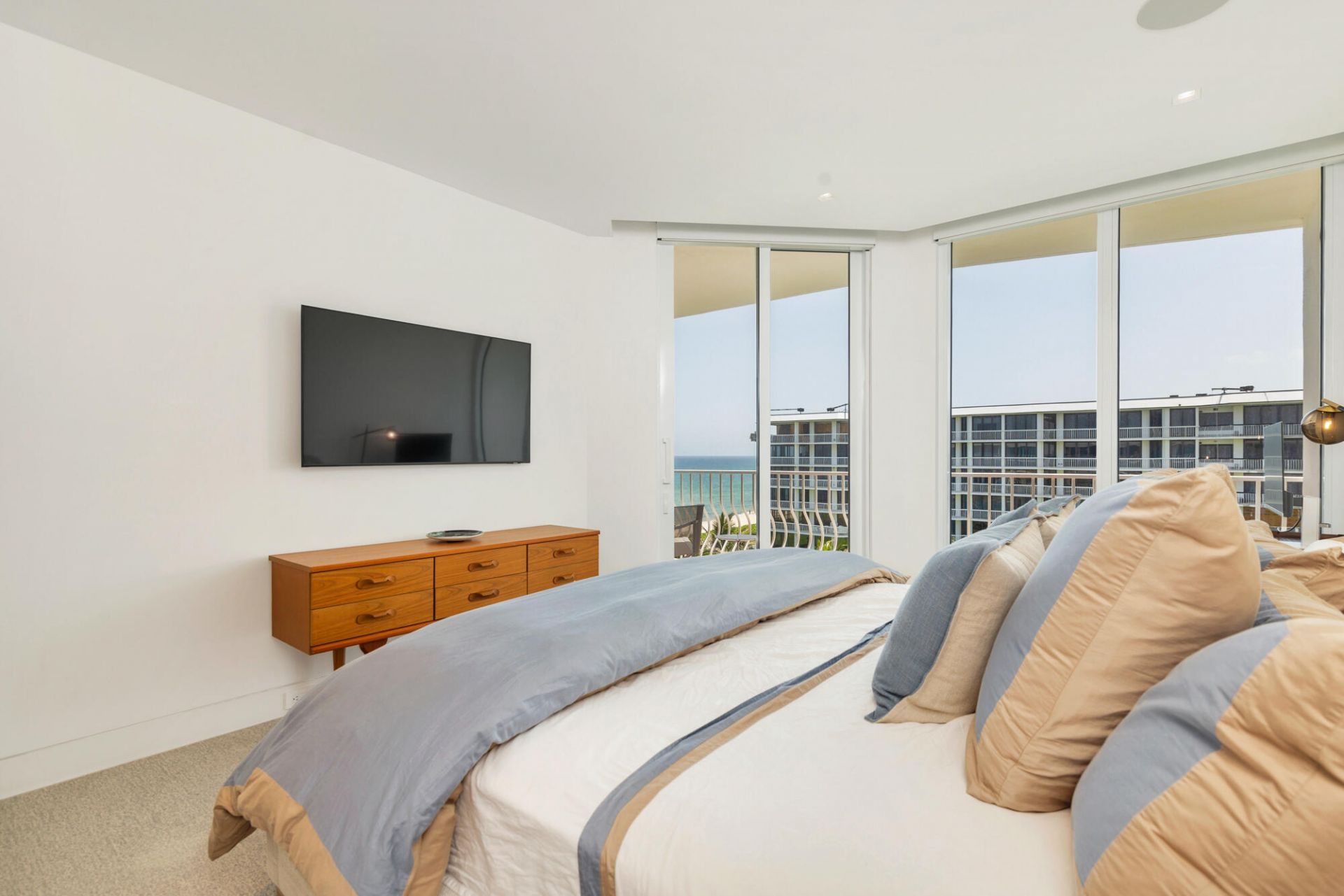 2000 S Ocean Boulevard, Unit 507s, Palm Beach, FL 33480 Photo