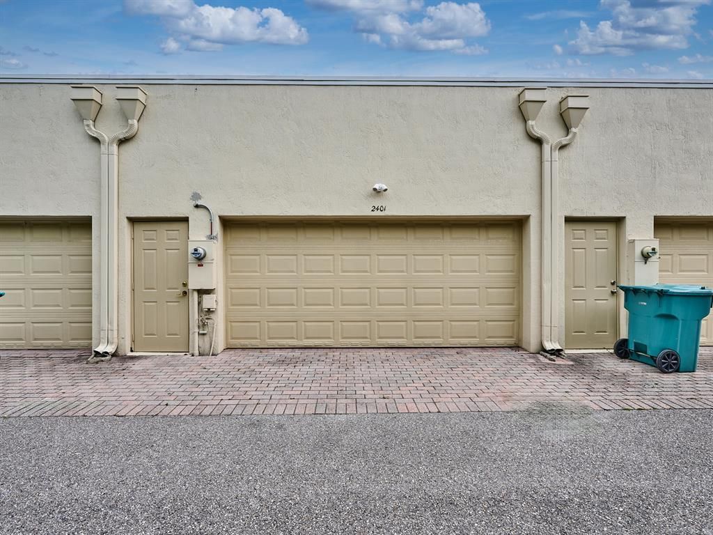 2401 NW 7th Street, Boynton Beach, FL 33426 Photo