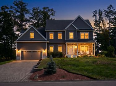 11 Riders Way, Halifax, MA 02338
