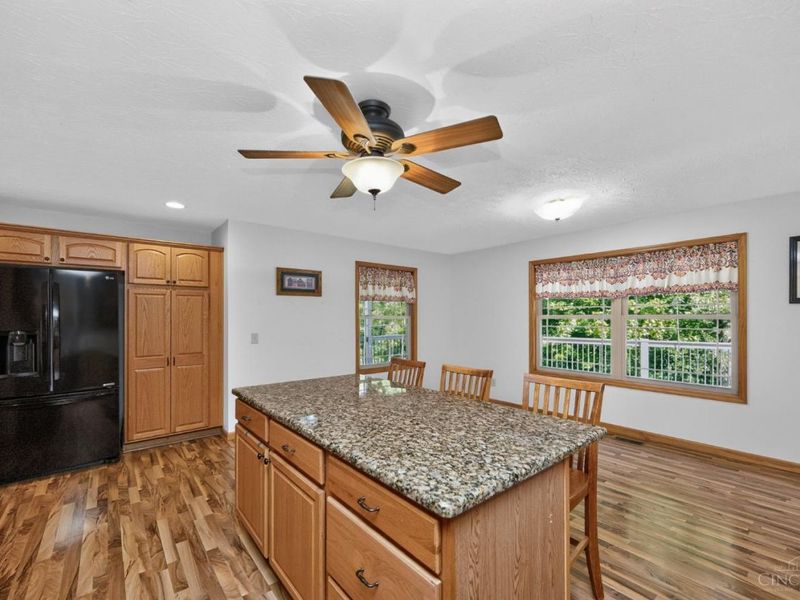 4928 Long Farm Lane, Madison Township, OH 45067 Photo 17