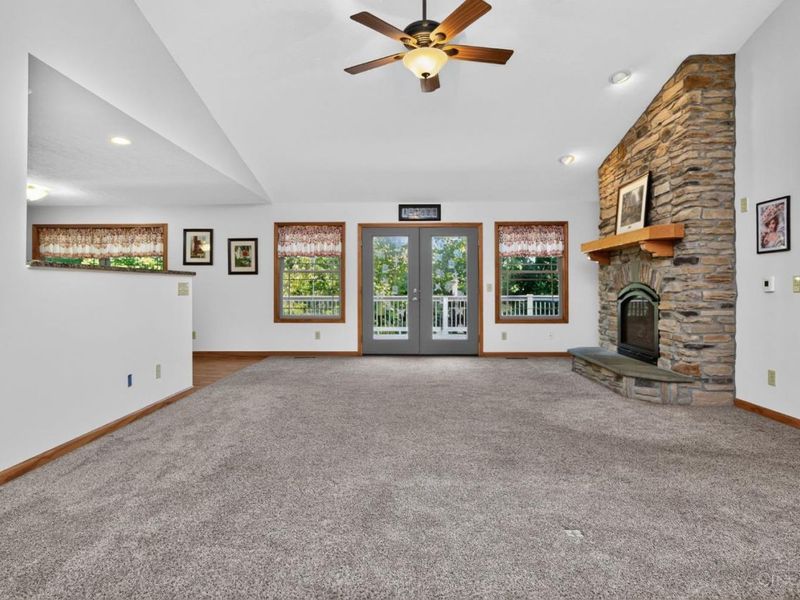 4928 Long Farm Lane, Madison Township, OH 45067 Photo 4