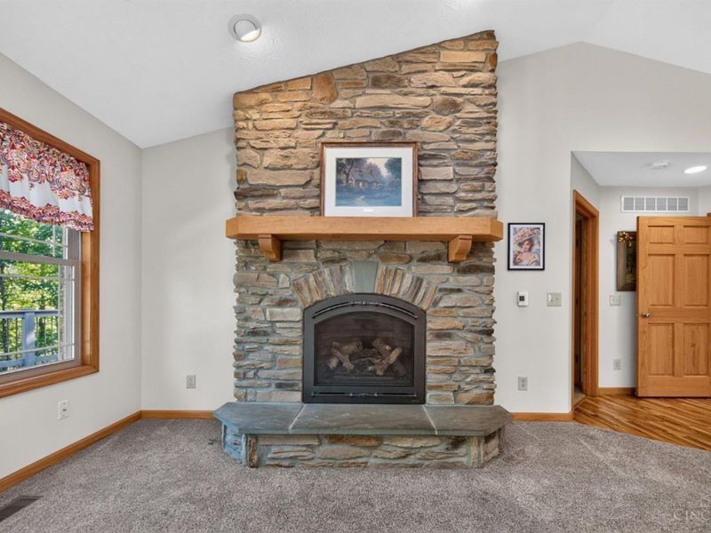 4928 Long Farm Lane, Madison Township, OH 45067 Photo 8