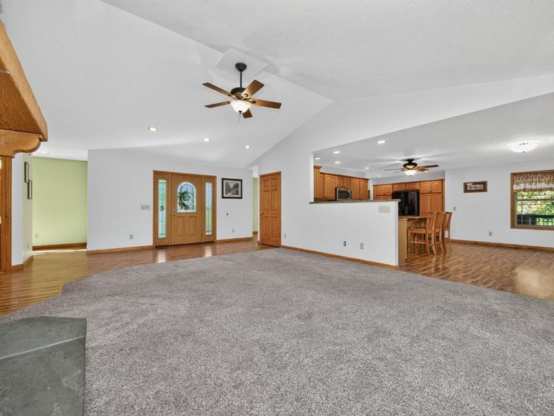 4928 Long Farm Lane, Madison Township, OH 45067 Photo 9