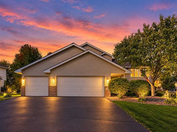 3765 Woodside Drive, Monticello, MN 55362