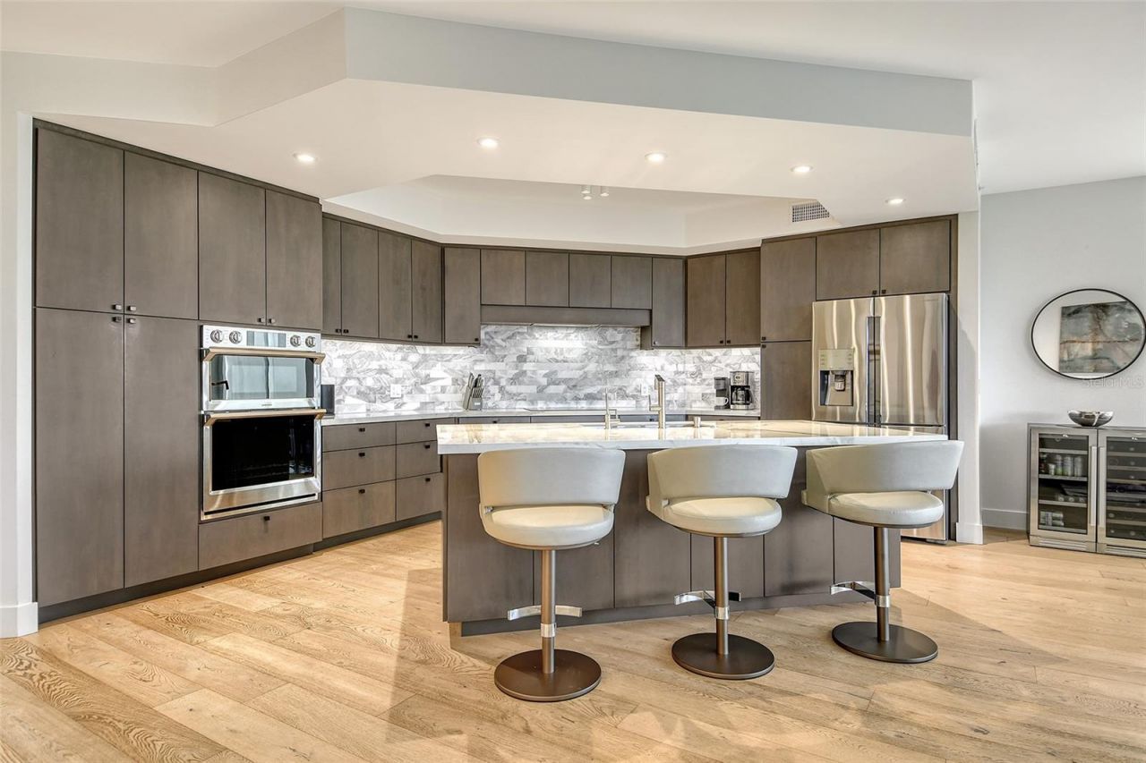401 N Point Road, Unit 404, Osprey, FL 34229 Photo