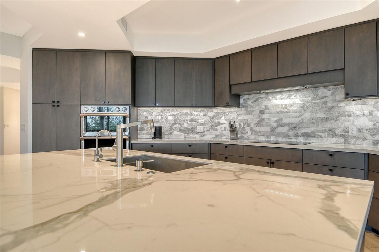 401 N Point Road, Unit 404, Osprey, FL 34229 Photo