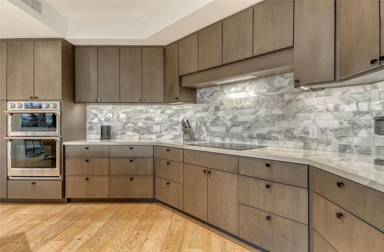 401 N Point Road, Unit 404, Osprey, FL 34229 Photo