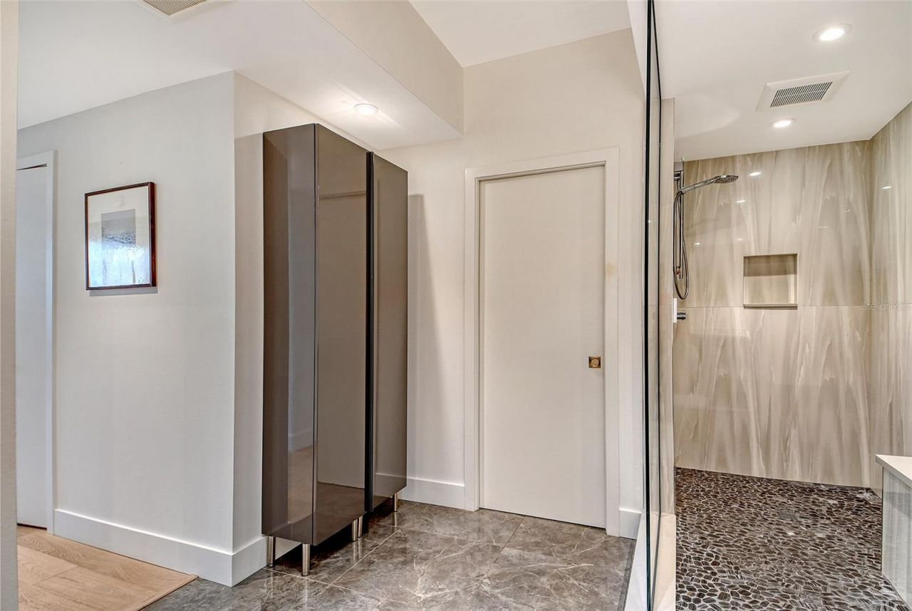 401 N Point Road, Unit 404, Osprey, FL 34229 Photo