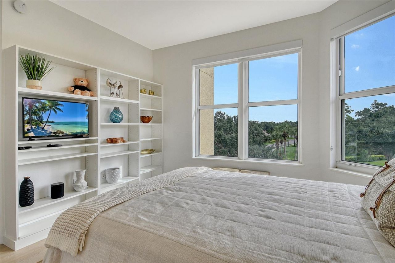 401 N Point Road, Unit 404, Osprey, FL 34229 Photo