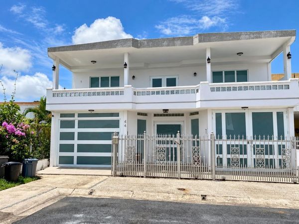 35 VILLA CAROLINA , CAROLINA, PR 00985