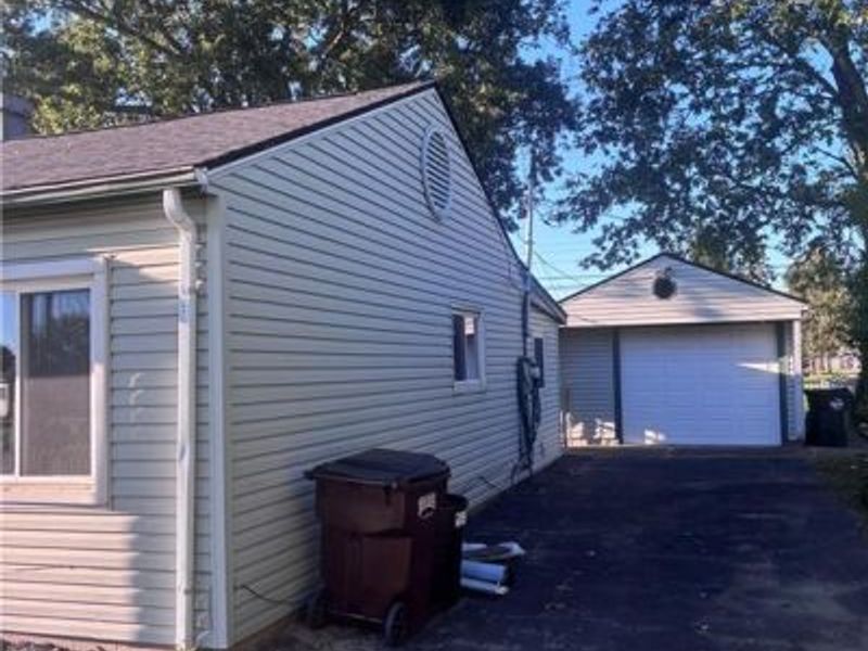 821 Foley Drive, Vandalia, OH 45377 Photo 5