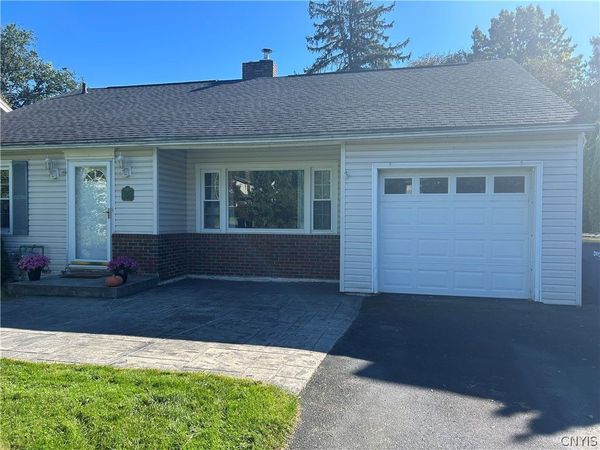 2703 W Genesee Street , Syracuse, NY 13219