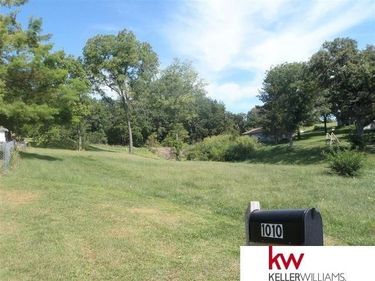 1010 Belgrade Court, Plattsmouth, NE 68048
