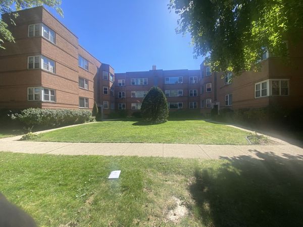 2637 W Fitch Avenue , Unit 1E, Chicago, IL 60645