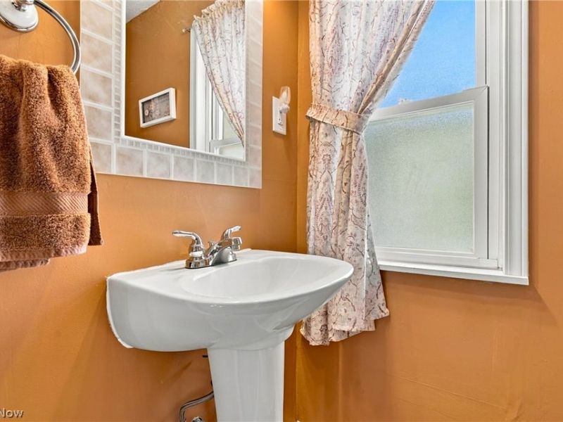 4406 Muriel Avenue , Cleveland, OH 44109 Photo 16