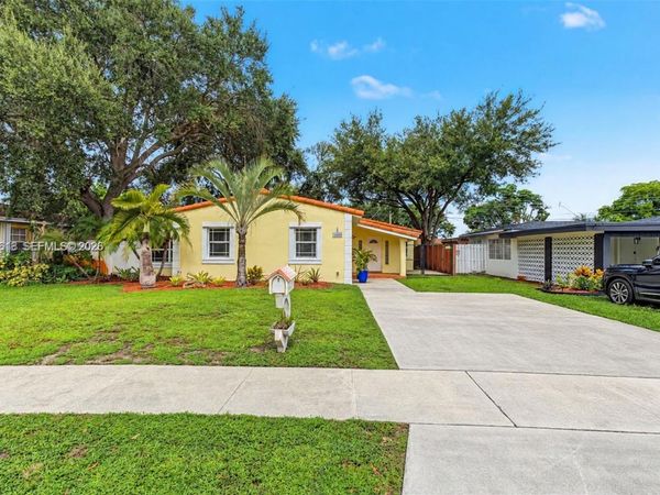 3225 Arthur Ter , Hollywood, FL 33021