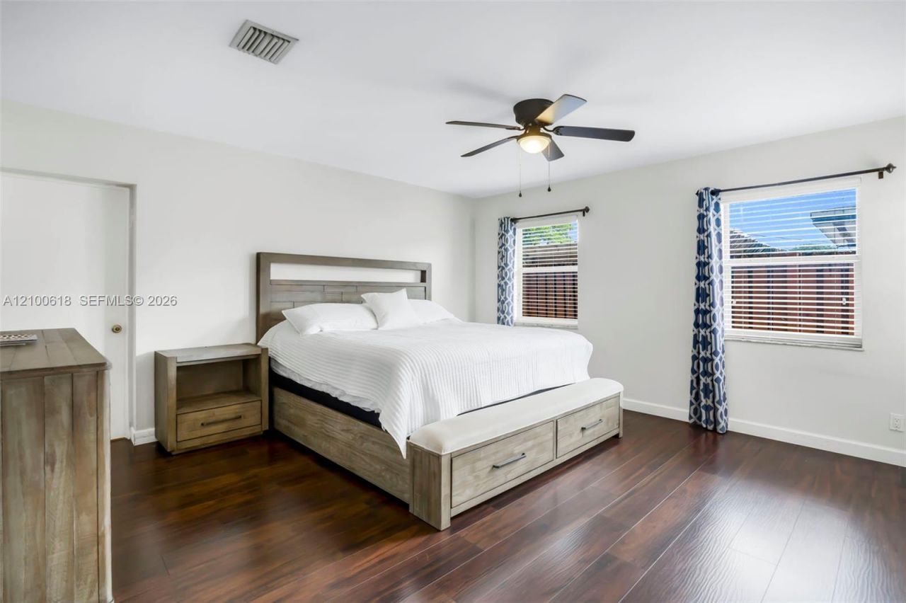 3225 Arthur Ter, Hollywood, FL 33021 Photo