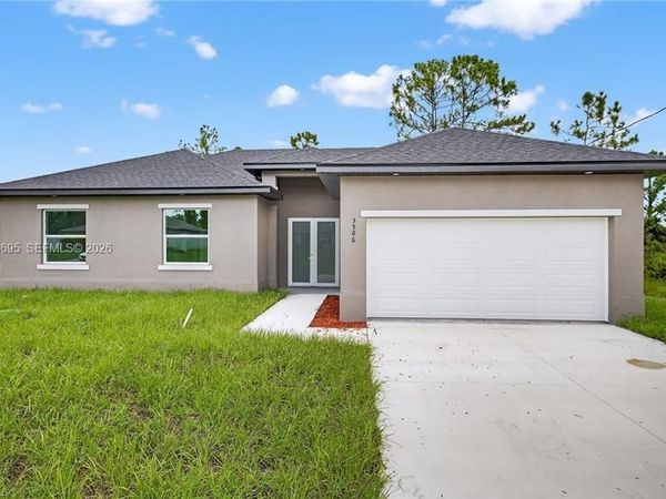 937 E ASTHER ST , Lehigh Acres, FL 33974