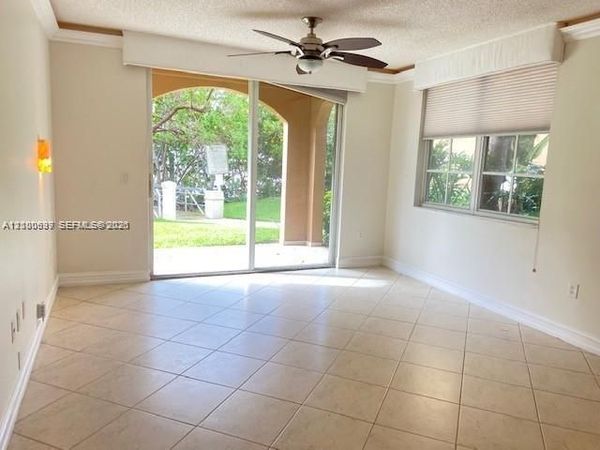 19999 E Country Club Dr , Unit 1107, Aventura, FL 33180
