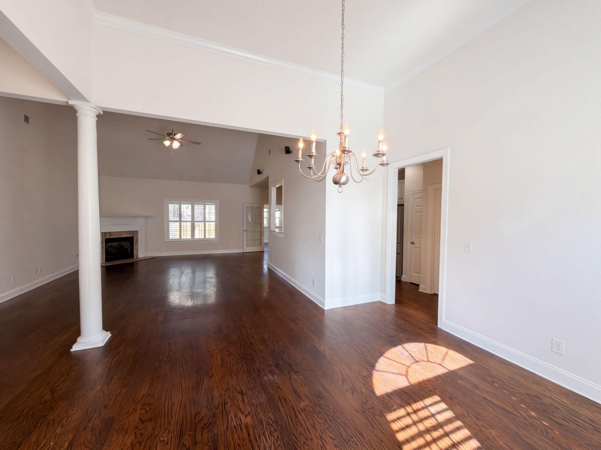 313 Glen Eagles Drive Photo 10