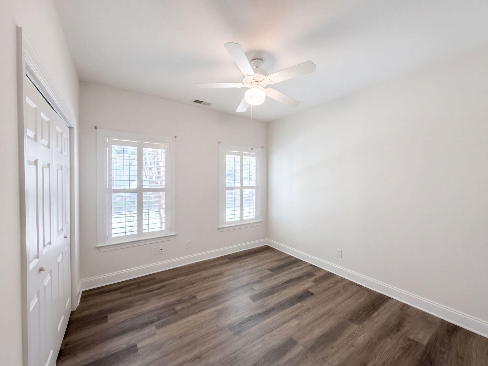313 Glen Eagles Drive Photo 11
