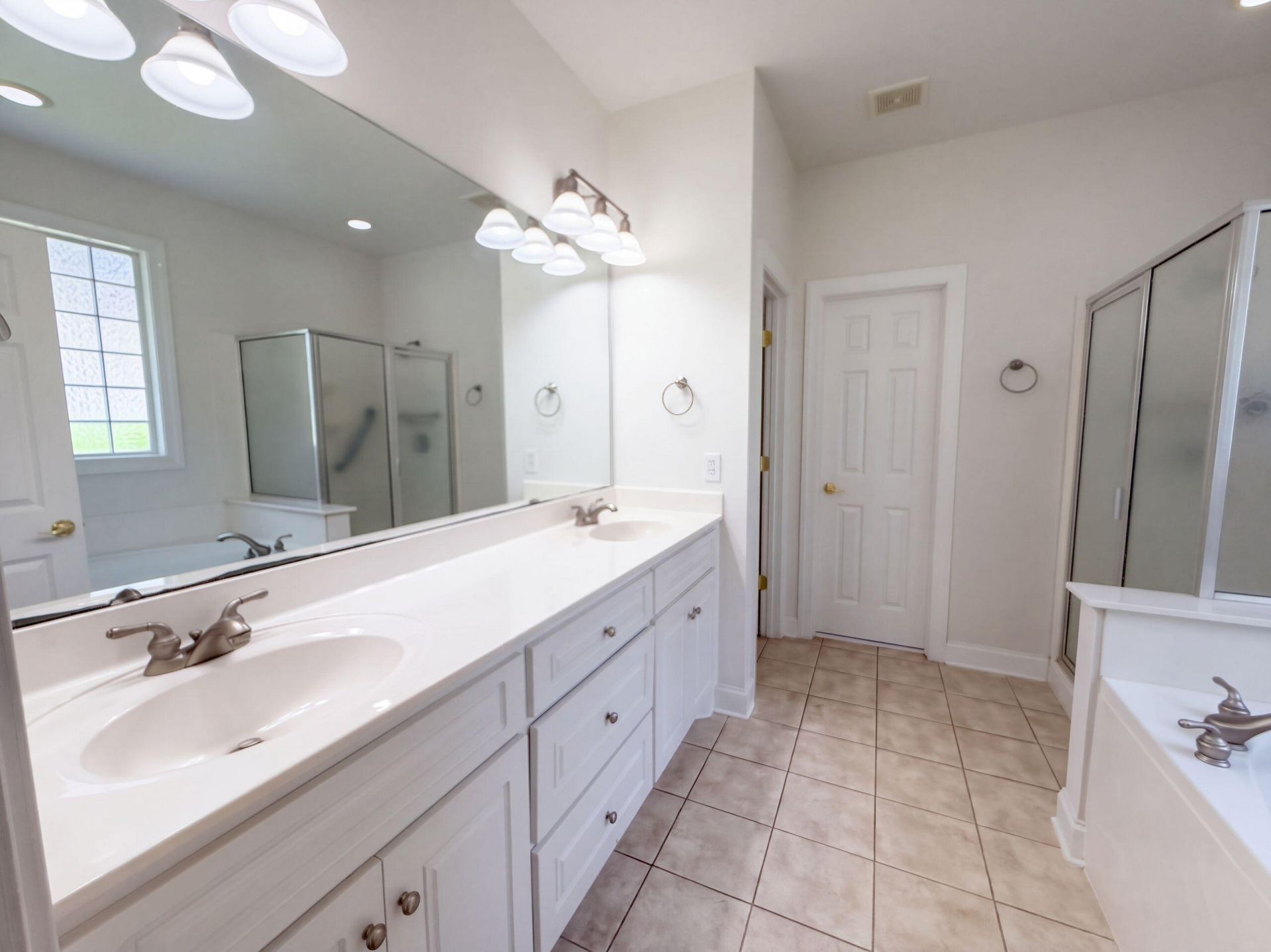 313 Glen Eagles Drive Photo 18