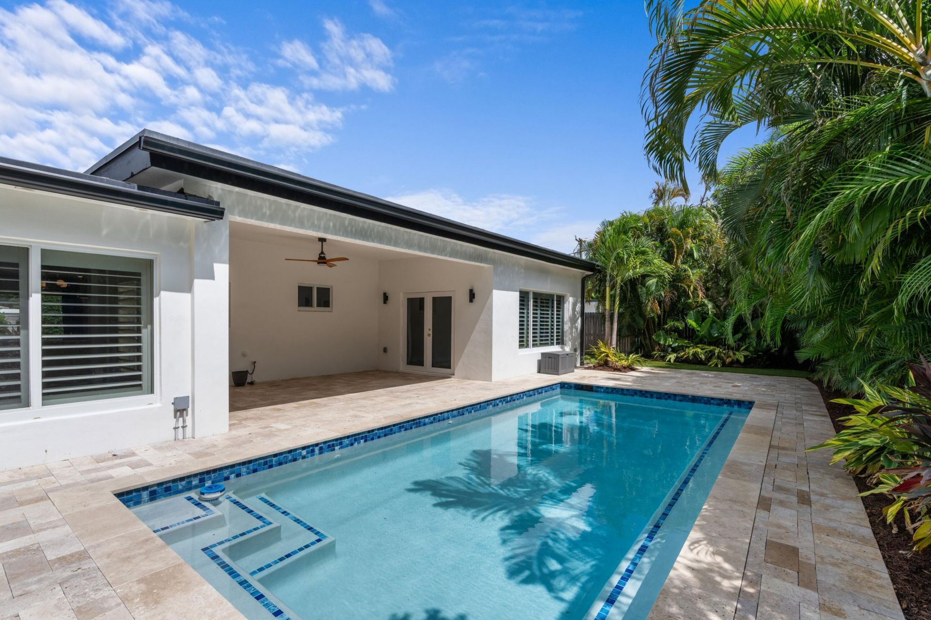450 NE 5th Circle, Boca Raton, FL 33431 Photo