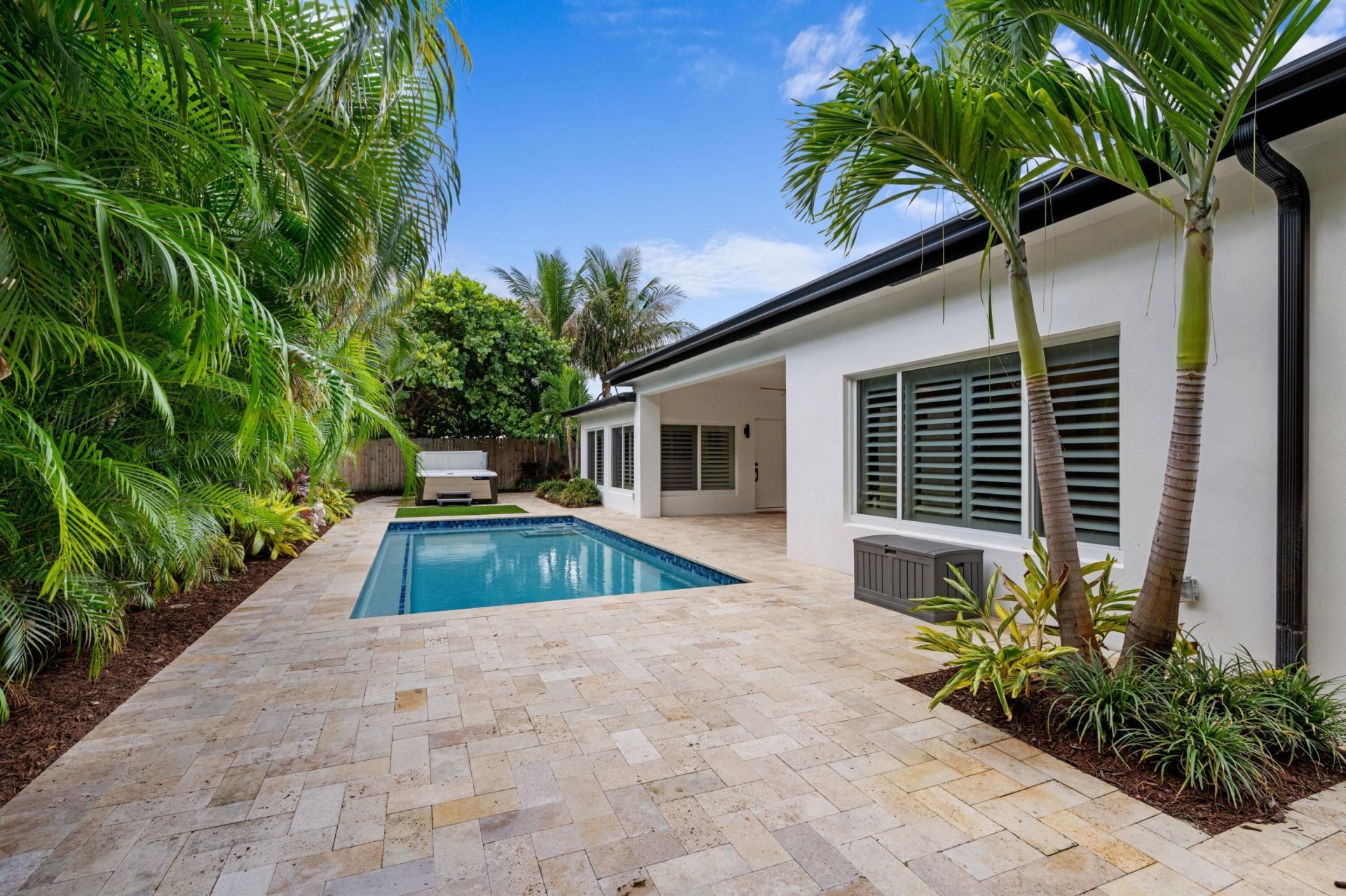 450 NE 5th Circle, Boca Raton, FL 33431 Photo