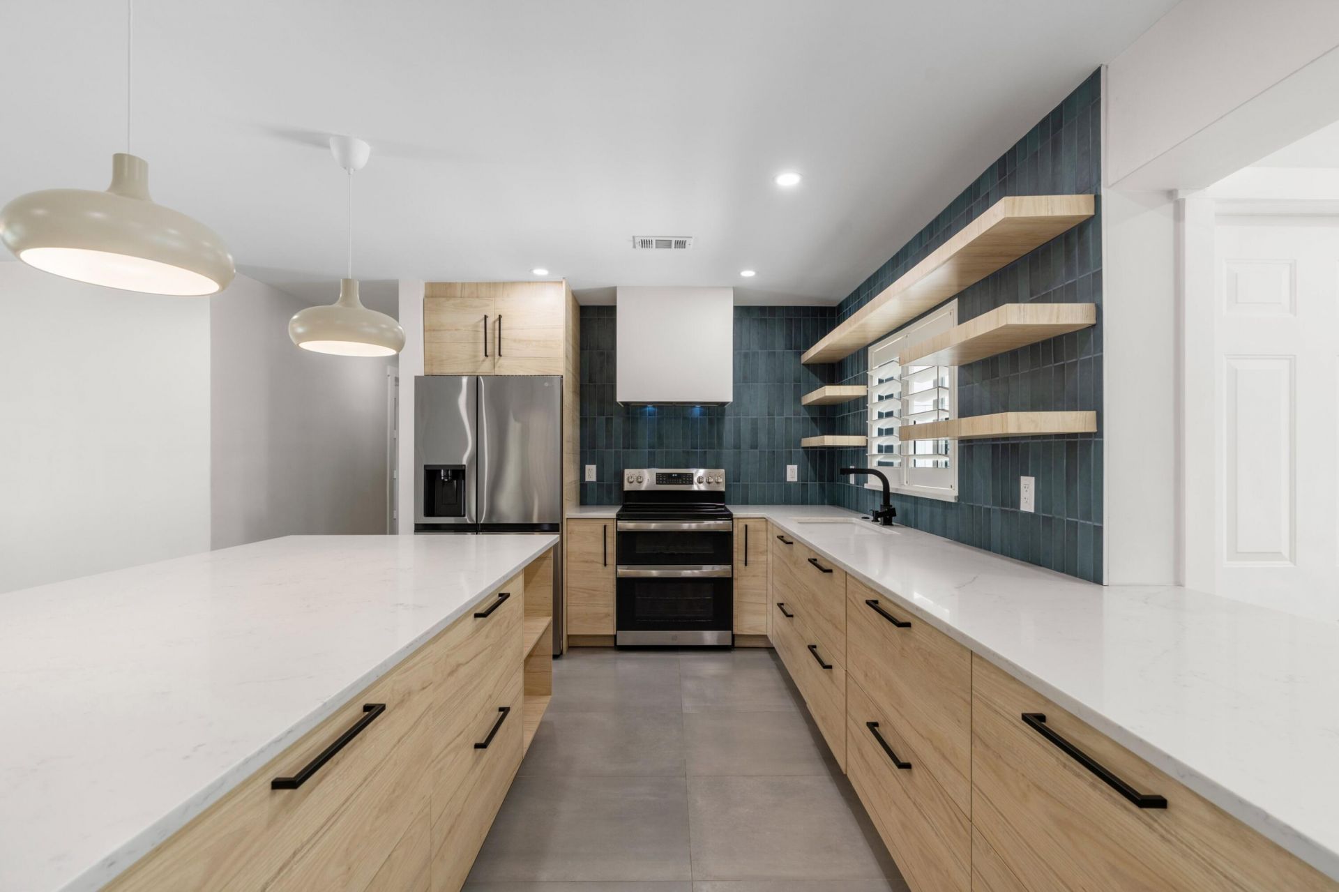 450 NE 5th Circle, Boca Raton, FL 33431 Photo