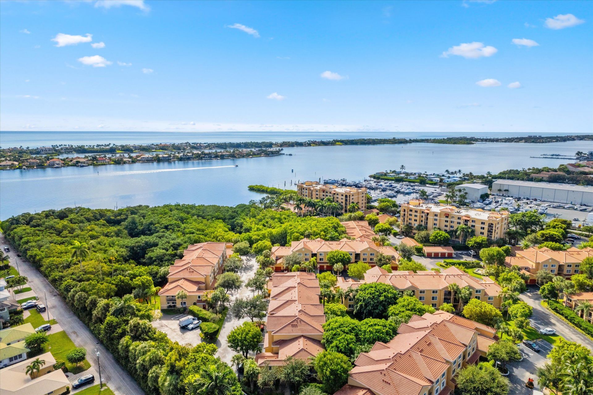 200 Scotia Drive, Unit 302, Hypoluxo, FL 33462 Photo