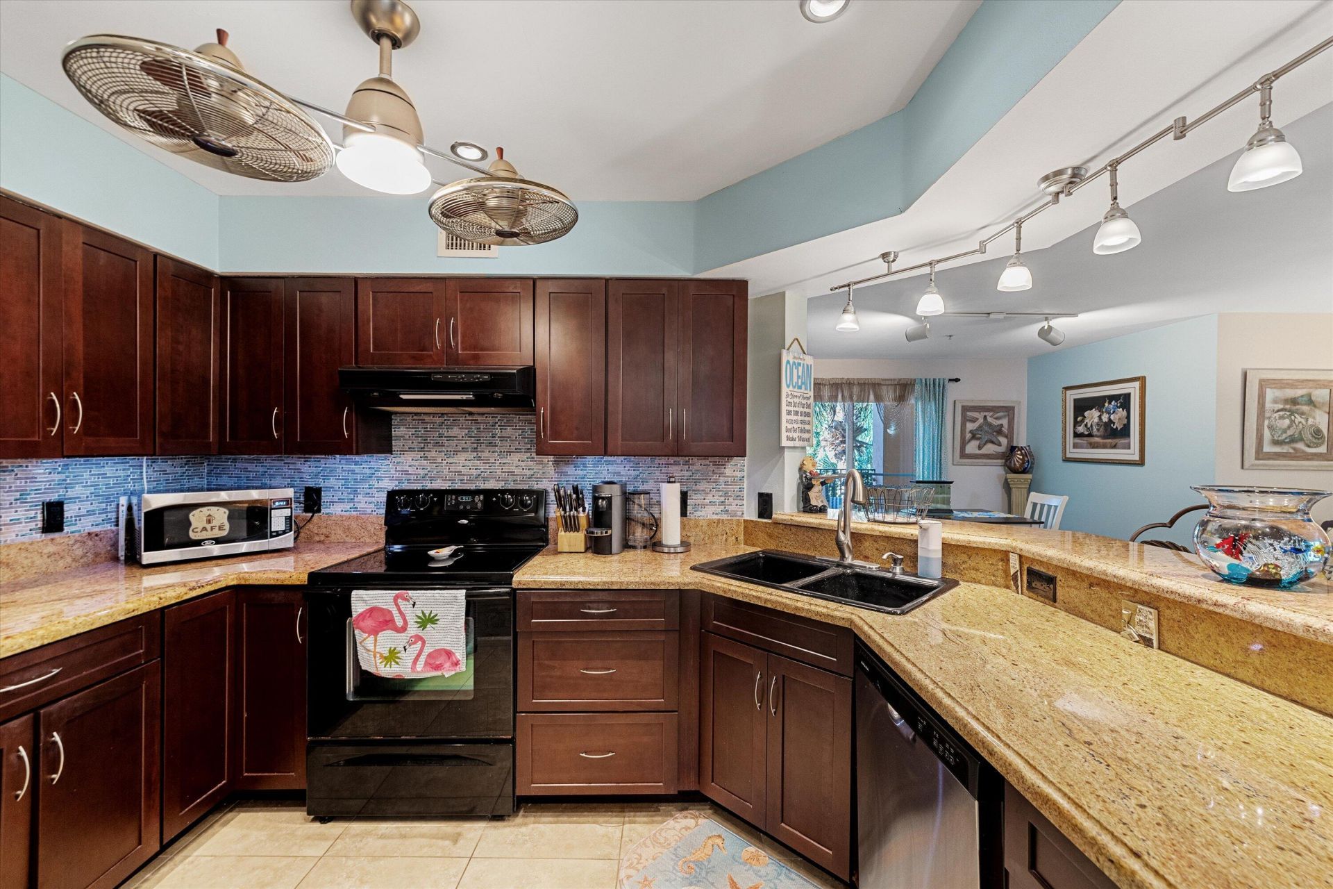 200 Scotia Drive, Unit 302, Hypoluxo, FL 33462 Photo