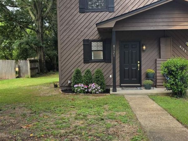 8121 Stonebrook Dr, Pensacola, FL 32514