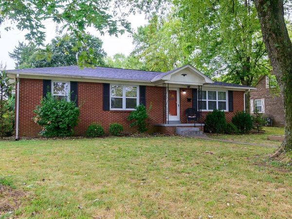618 Bonnie Drive , Russellville, KY 42276
