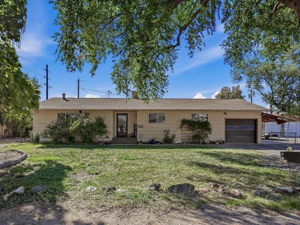 251 Village Lane , Grand Junction, CO 81503