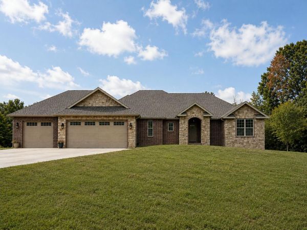 235 Sandy Forest Lane , Clever, MO 65631