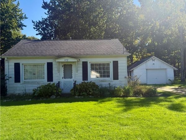 372 E Jefferson Street , Jefferson, OH 44047