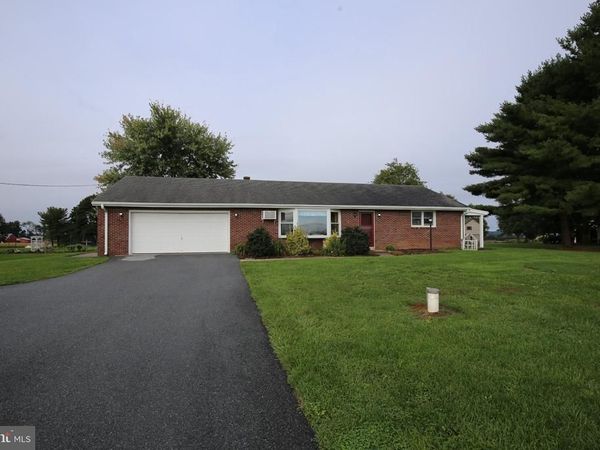 1172 N COLEBROOK ROAD , MANHEIM, PA 17545