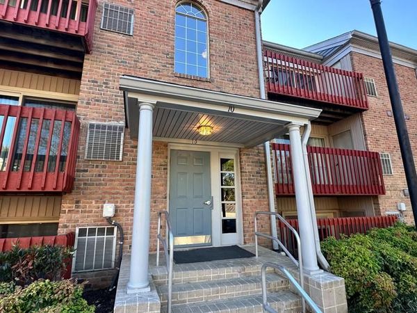 10 CLOVERWOOD COURT, Unit 204, ESSEX, MD 21221