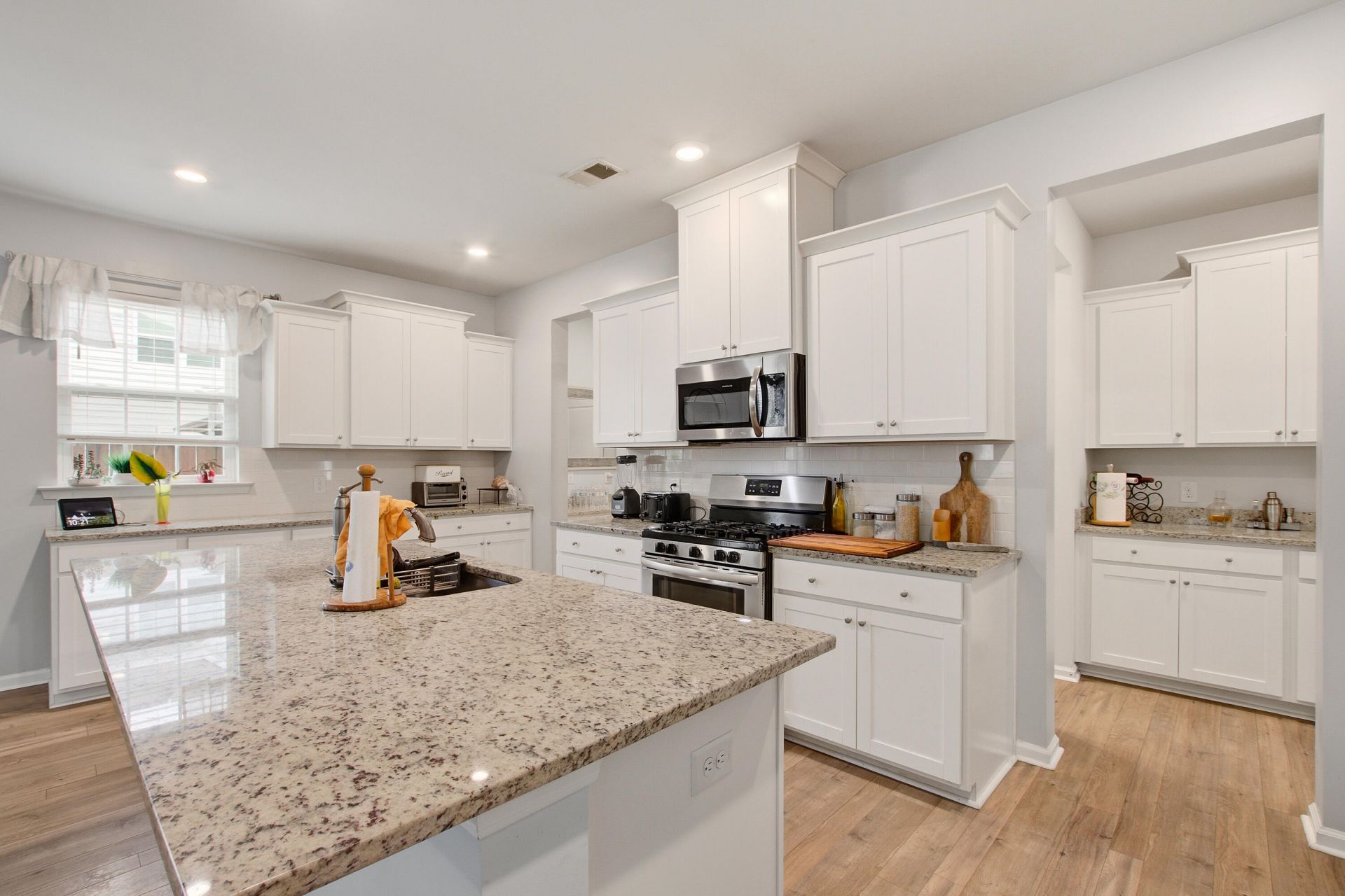 9937 Winged Elm Street Photo 19
