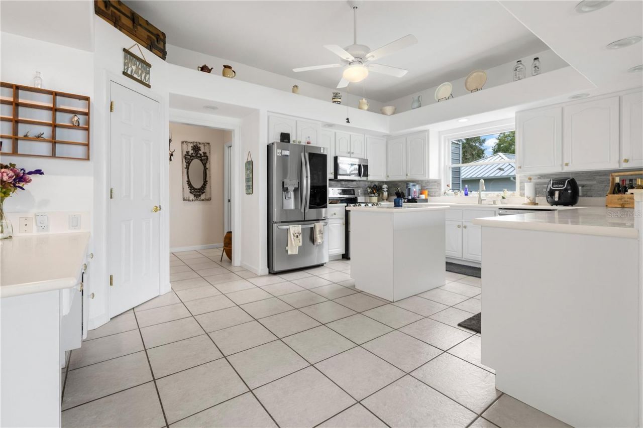 1425 Lake Lotela Drive, Avon Park, FL 33825 Photo