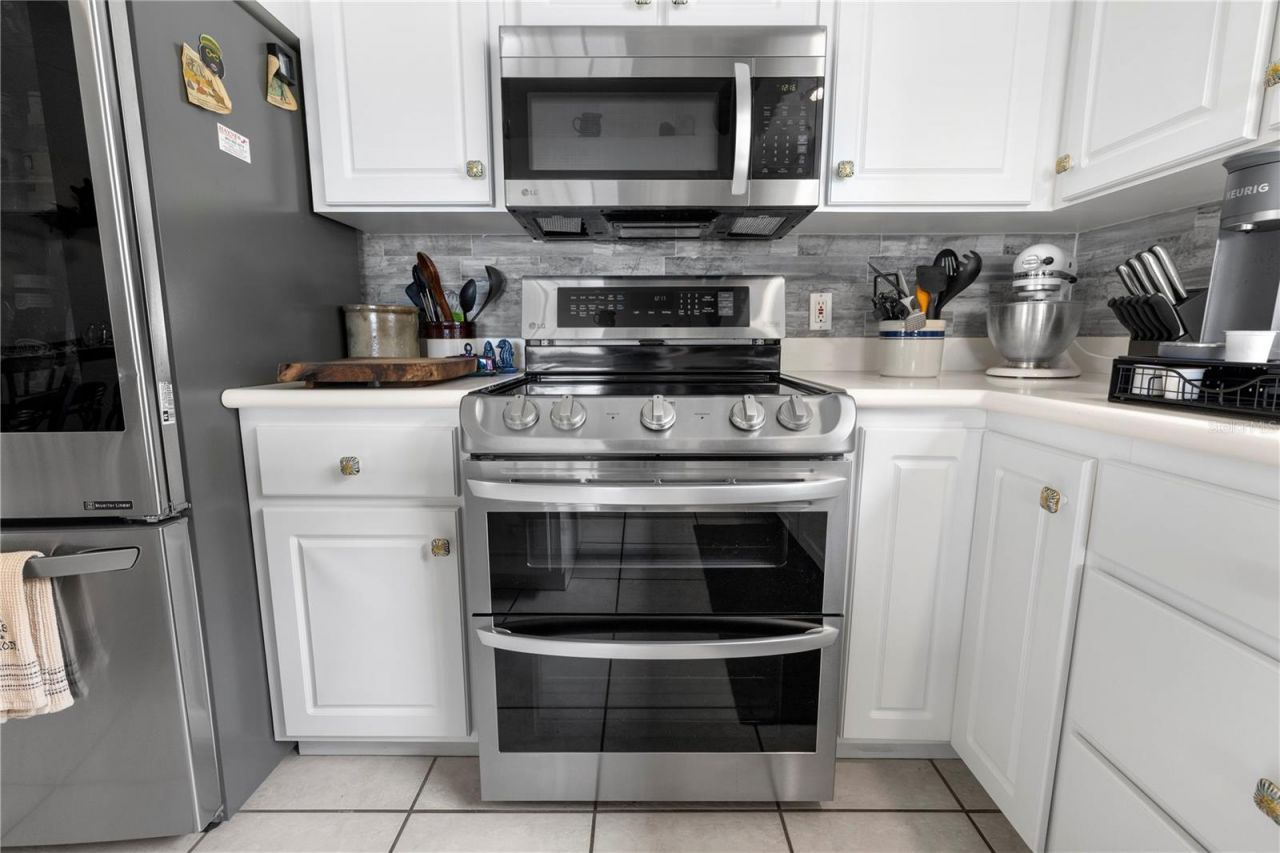 1425 Lake Lotela Drive, Avon Park, FL 33825 Photo
