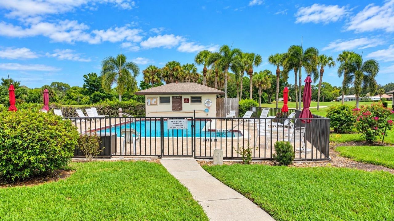 4519 Longwater , Unit 10, Sarasota, FL 34235 Photo