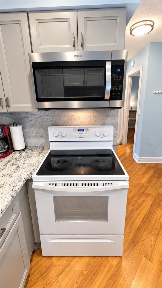 4519 Longwater , Unit 10, Sarasota, FL 34235 Photo