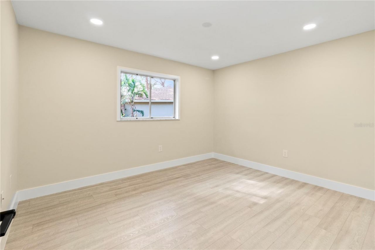 727 N Jefferson Avenue , Unit 727, Sarasota, FL 34237 Photo