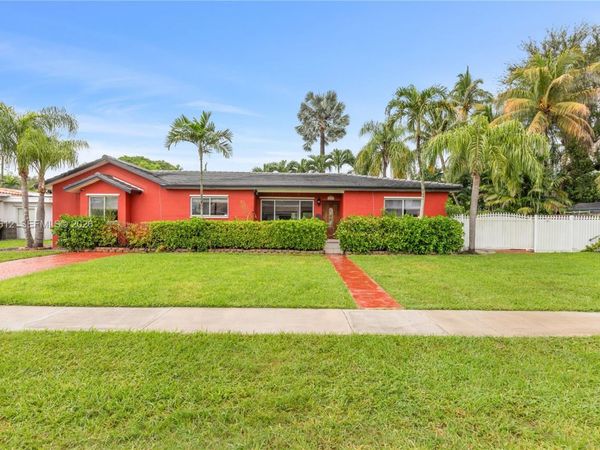 6625 SW 47th St , Miami, FL 33155
