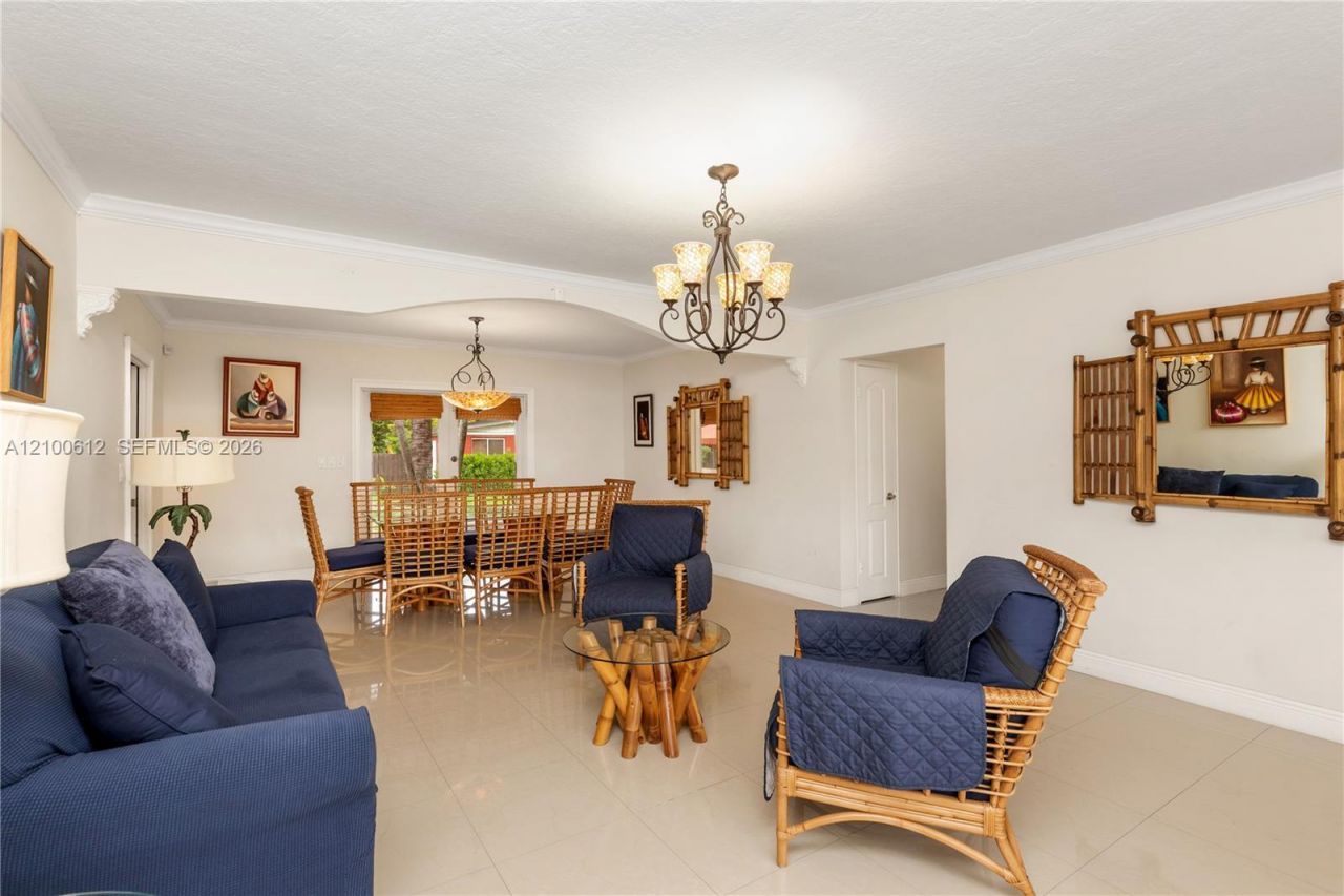 6625 SW 47th St , Miami, FL 33155 Photo