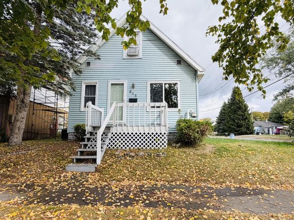 615 Carrie ST, Sault Ste Marie, MI 49783